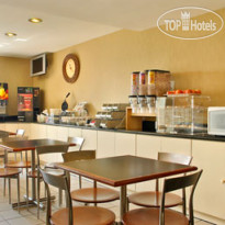 Super 8 JFK Airport NYC 