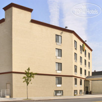 Super 8 JFK Airport NYC 