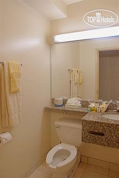 New photos from tourists Brooklyn Motor Inn 2*