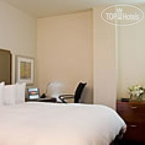 Hotel 373 