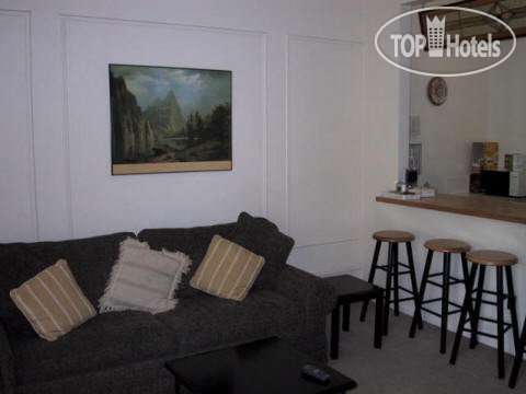 New photos from tourists Jack and Judys Bed and Breakfast APT