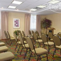 Hilton Garden Inn Queens JFK Airport 