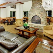 Holiday Inn Express Hotel & Suites Long Island East End 