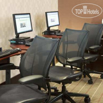 DoubleTree by Hilton New York City Financial District