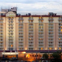 DoubleTree by Hilton JFK Airport
