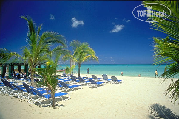 Hotelier's photos Legends Beach Resort 3*