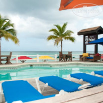 The Palms Resort Бассейн