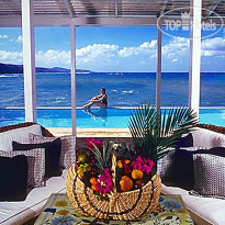 Round Hill Hotel & Villas