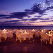 Round Hill Hotel & Villas