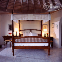 Round Hill Hotel & Villas