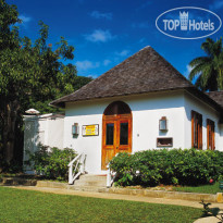 Round Hill Hotel & Villas