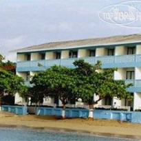 Crystal Ripple Beach Lodge 