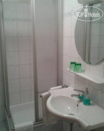 New photos from tourists Platzhirsch zum Heurigenwirt 3*