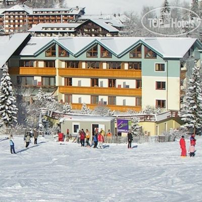 New photos from tourists Kaerntnerhof 4*