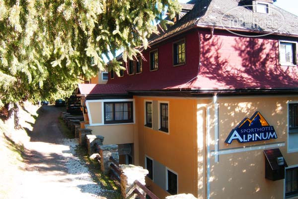 Hotel photo Alpinum 3*