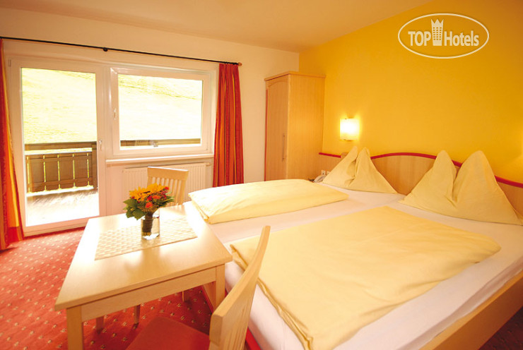 New photos from tourists Gungau 