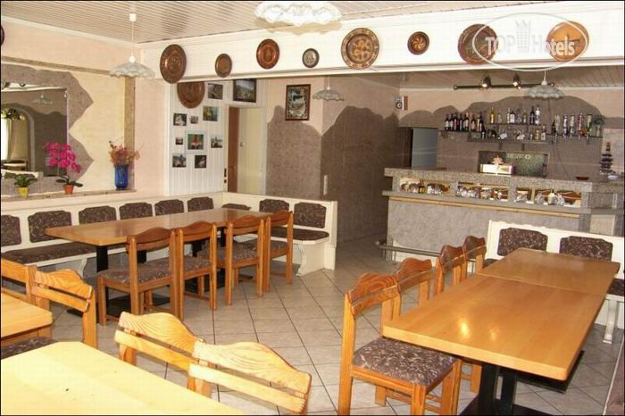 New photos from tourists Milan 3*