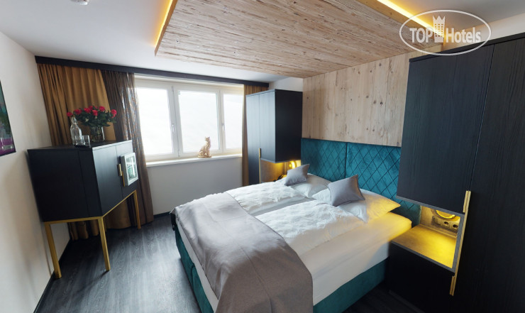 Hotel photo Hotel PantherA 4*