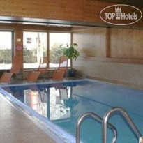 Kristall Крытый бассейн