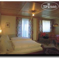 Blumenhotel Tirolerhof 