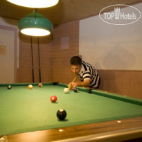 Kur- und Sporthotel Alpenblick Бильярд