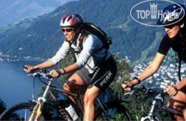 Новые добавленные фото туристов Anton Wallner Strabe 3*