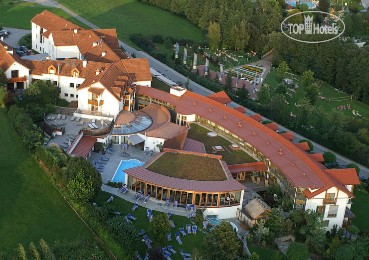 Hotel photo Thermenhof Paierl 4*
