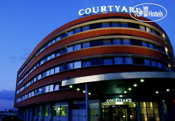 Hotel photo Courtyard Graz 4*
