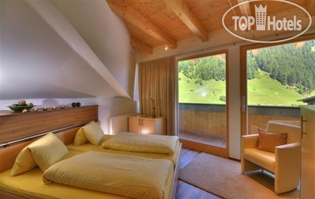 New photos from tourists Chaza Paradela 3*