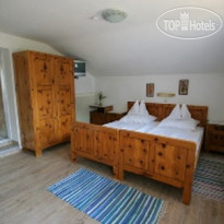 Weidmannheil Guest House 