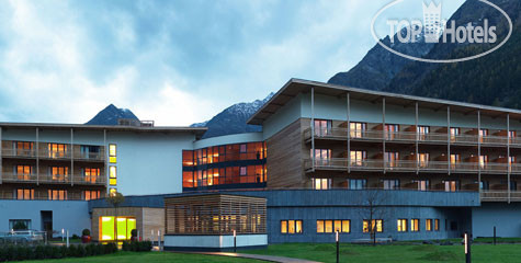 Hotelier's photos Aqua Dome 4*