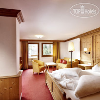 Berghof Crystal Spa & Sports