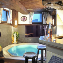 Veronika AppartHotel