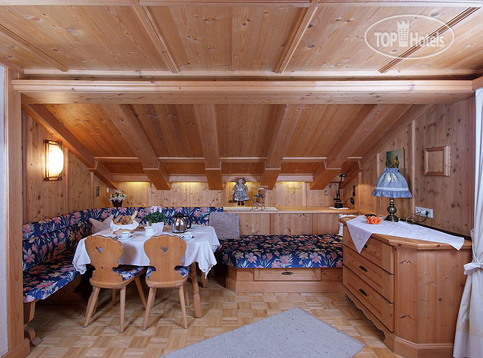 New photos from tourists Hochstein APT