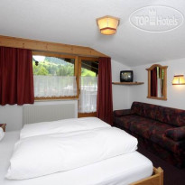 Bruckenhof Garni Hotel