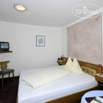 Bruckenhof Garni Hotel
