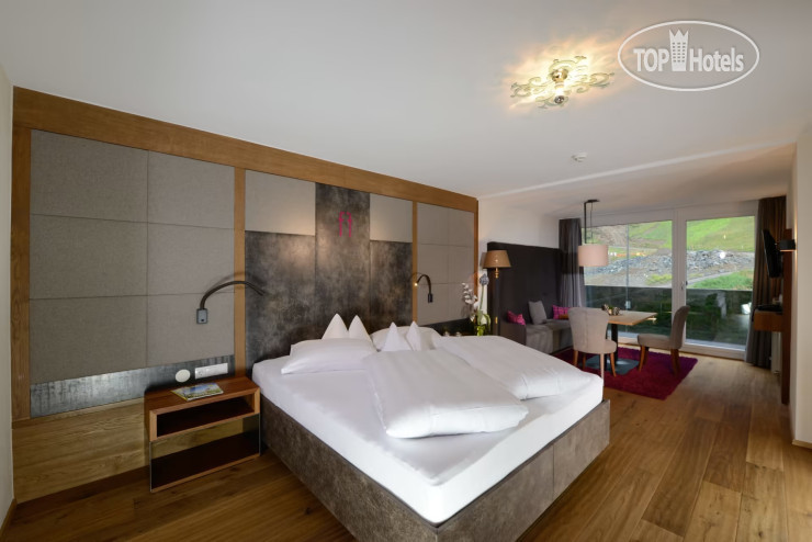 Hotel photo Fliana 4*
