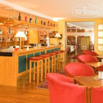 Park Inn by Radisson Uno City Vienna Бар