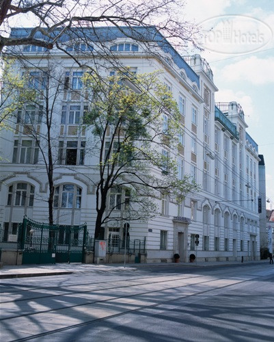 Hotel photo NH Belvedere 4*