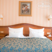 Opera Suites