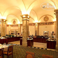 Imperial Riding School Renaissance Vienna Hotel