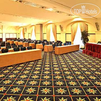 Imperial Riding School Renaissance Vienna Hotel
