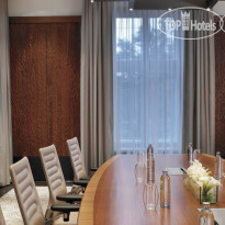 The Ritz Carlton