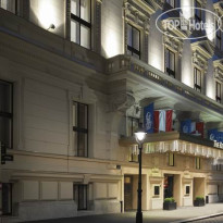 The Ritz Carlton