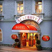 New photos from tourists Austrotel 4*
