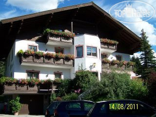 Hotel photo Kristall 3*