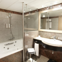Suites Plaza Hotel & Wellness