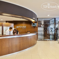 Acta Arthotel Q