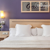 Acta Arthotel Q
