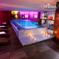 Acta Arthotel Q